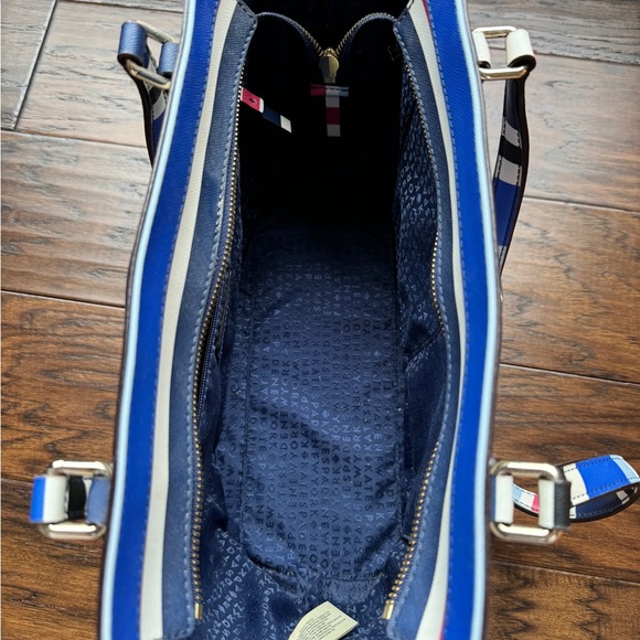 Kate Spade medium tote - Picture 3 of 13